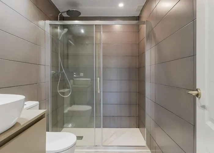 Charming 3br 3 Min. Away From The Lägenhet Marbella