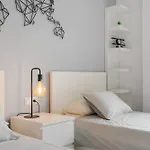 Charming 3br 3 Min. Away From The Apartament