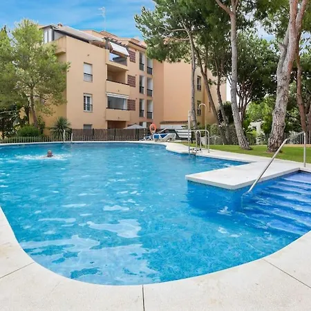Charming 3br 3 Min. Away From The * Marbella