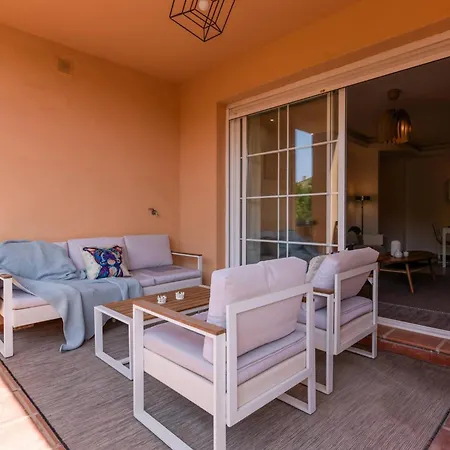 Charming 3br 3 Min. Away From The * Marbella