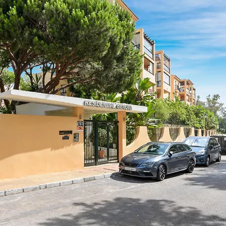 Charming 3br 3 Min. Away From The *