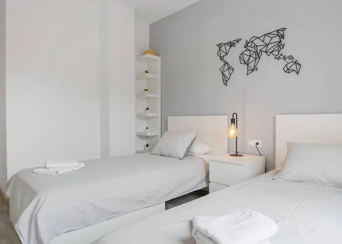 Charming 3br 3 Min. Away From The *