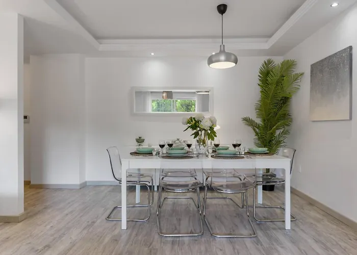 Charming 3br 3 Min. Away From The ماربيا